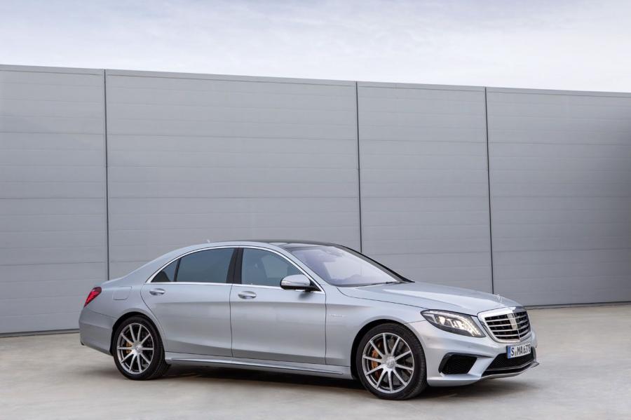  Mercedes-Benz S63 AMG 2014 года  (фото 45 из 125)